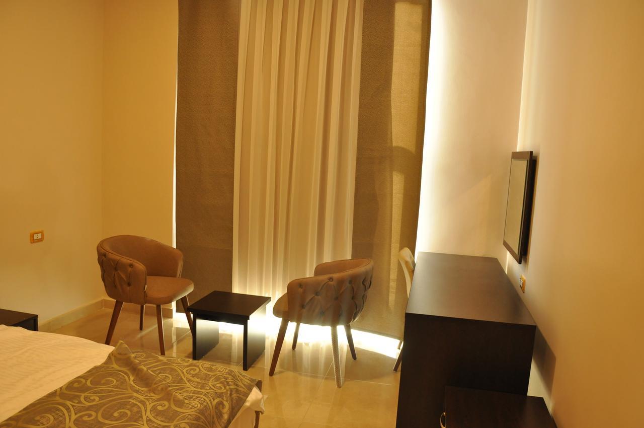 Panda Hotel Apartments Amman Buitenkant foto