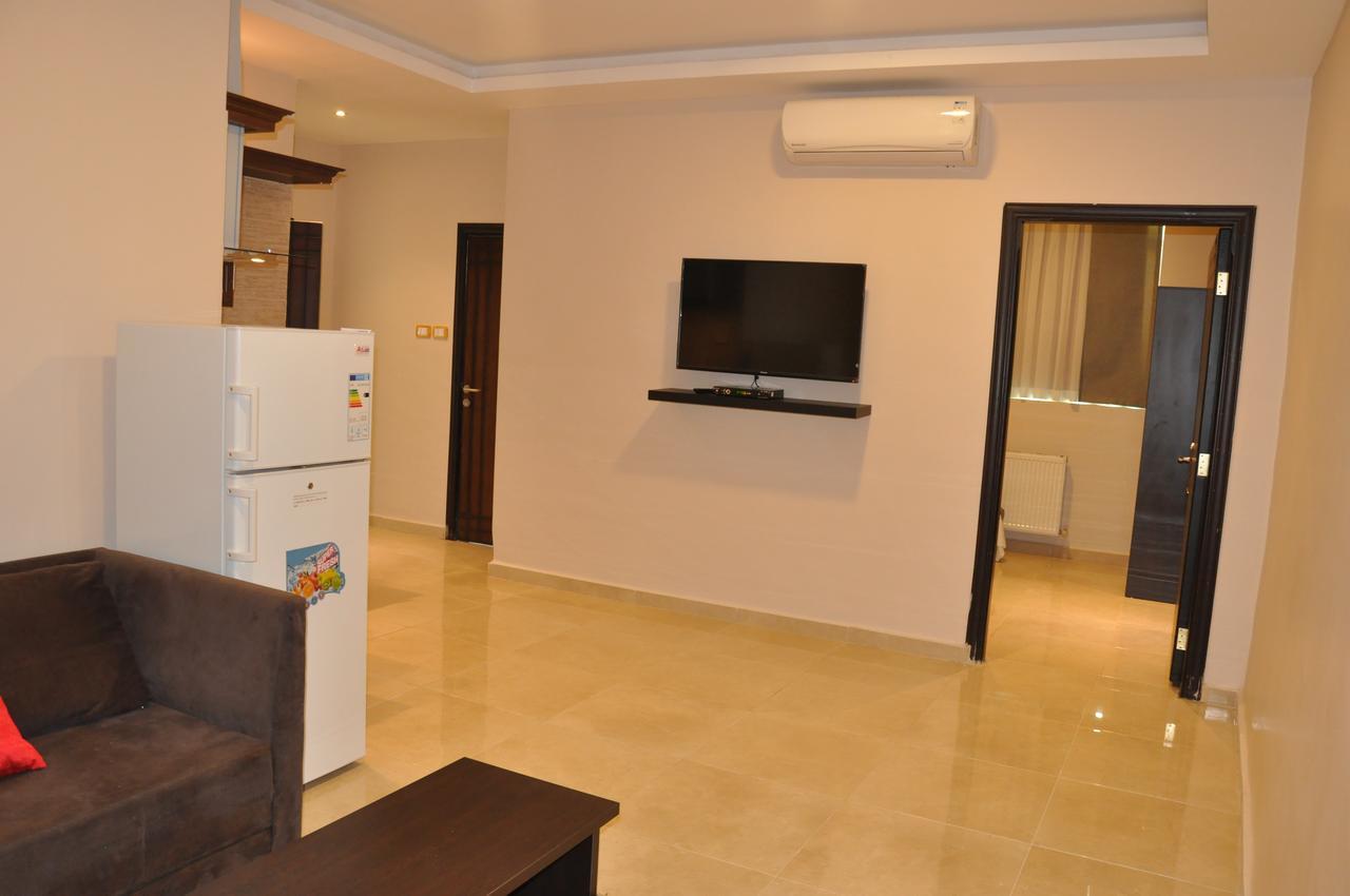 Panda Hotel Apartments Amman Buitenkant foto